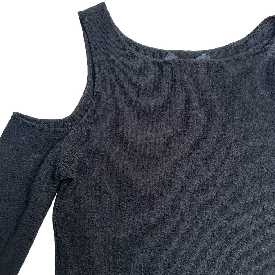 Cold Shoulders Black Top - M