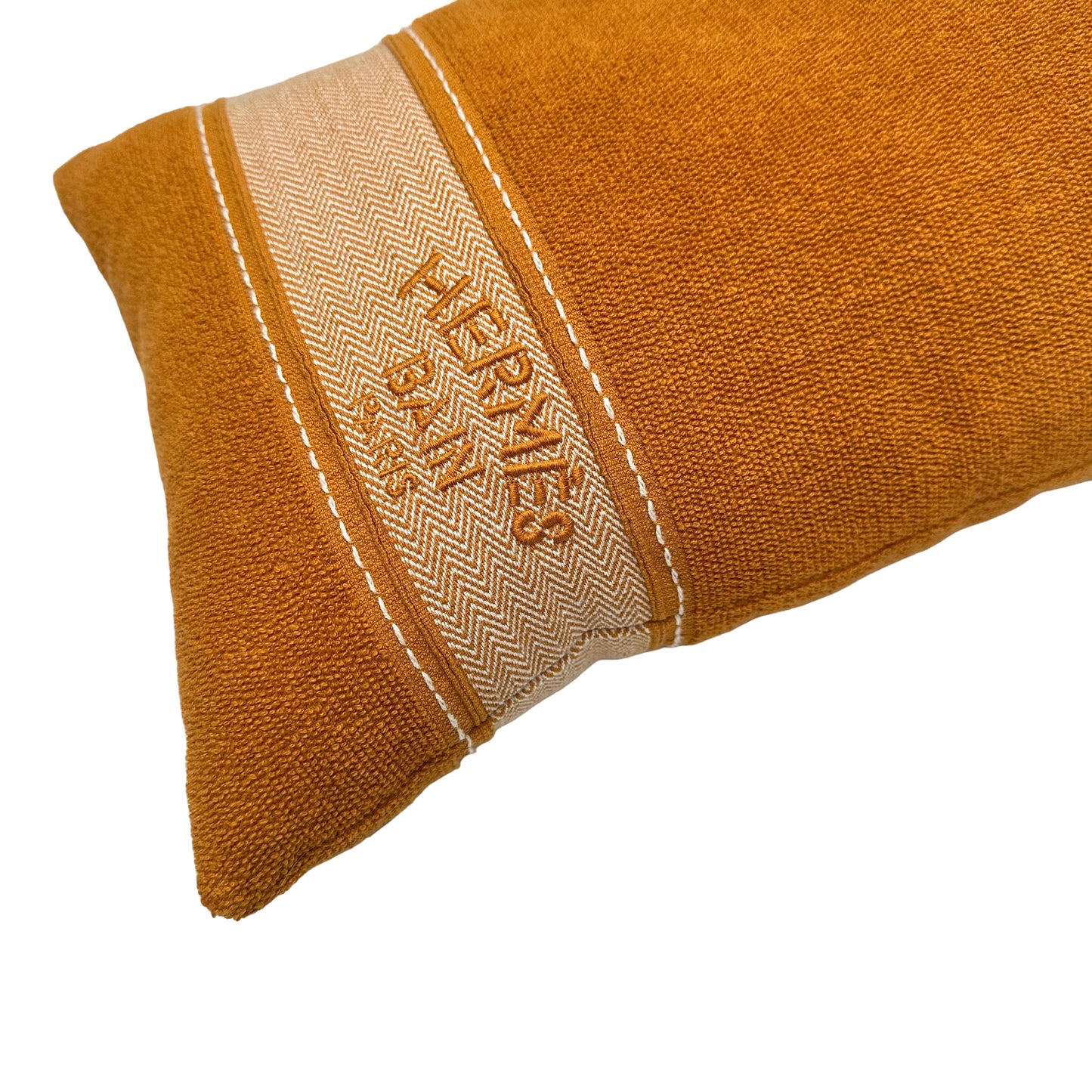Yacht Towel & Cushion Set