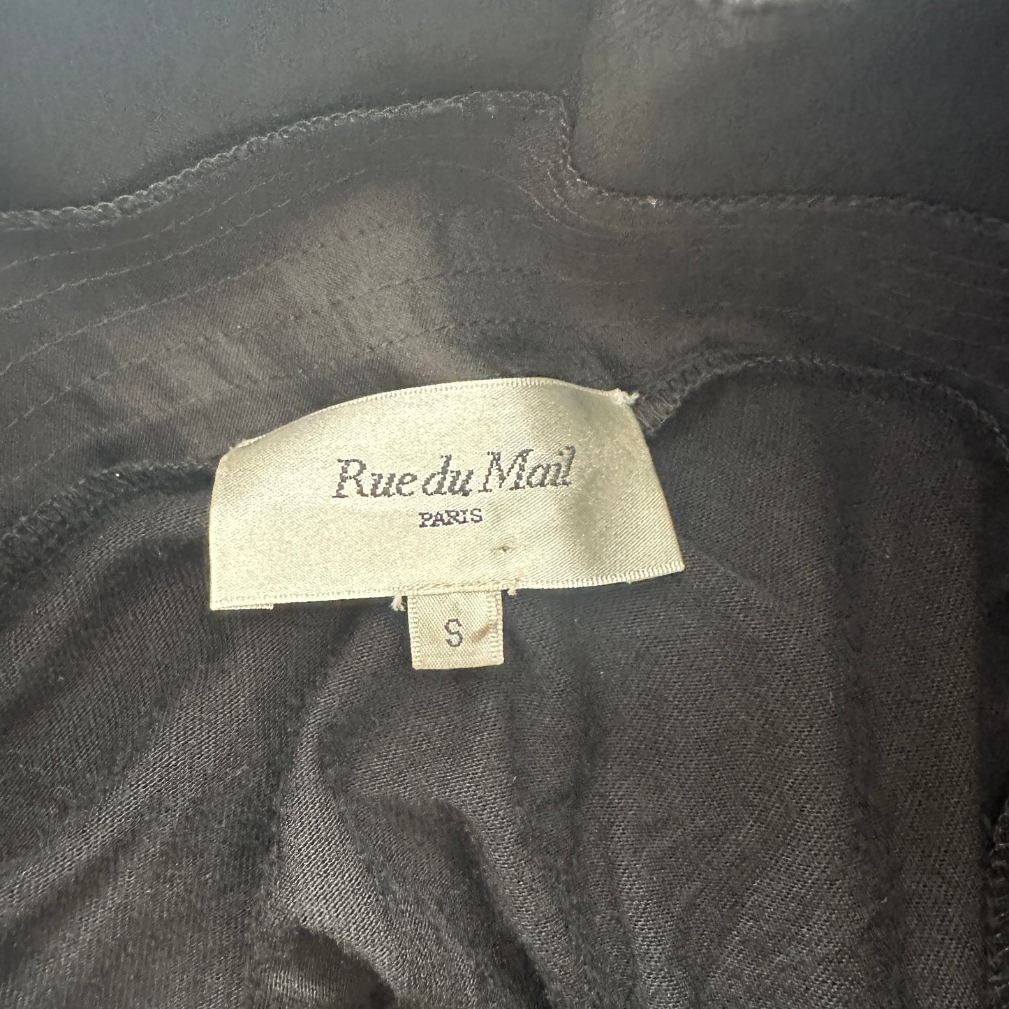 Black Top w/ Silk - S