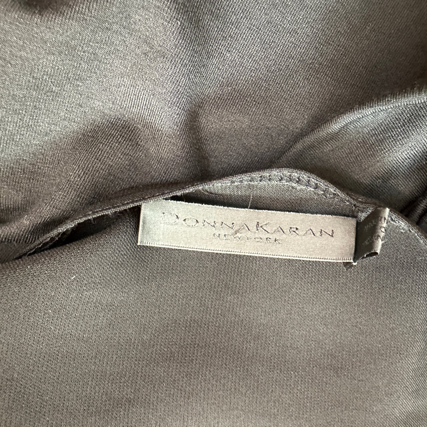 Black Cutout Top - L