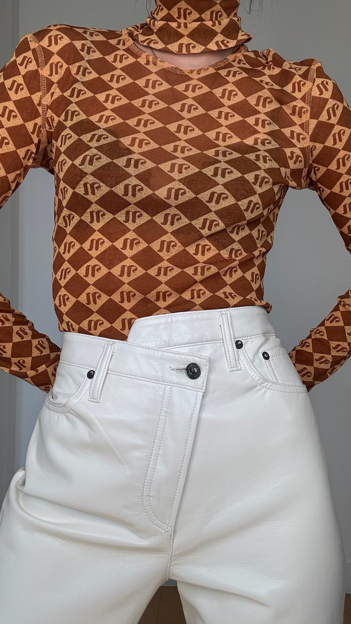 Logo Top - S