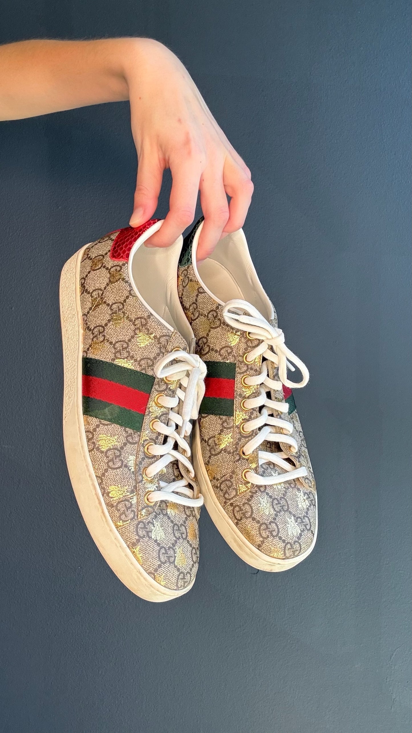 Gucci Monogram Sneakers - 40