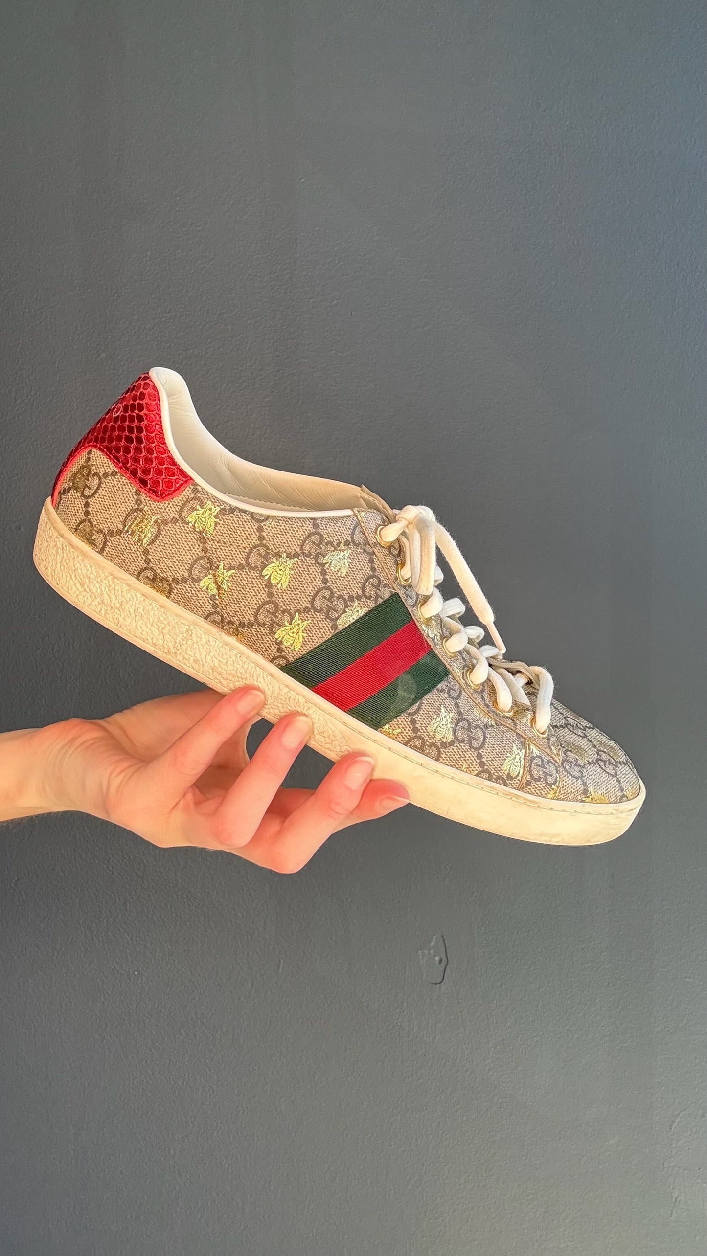 Gucci Monogram Sneakers - 40