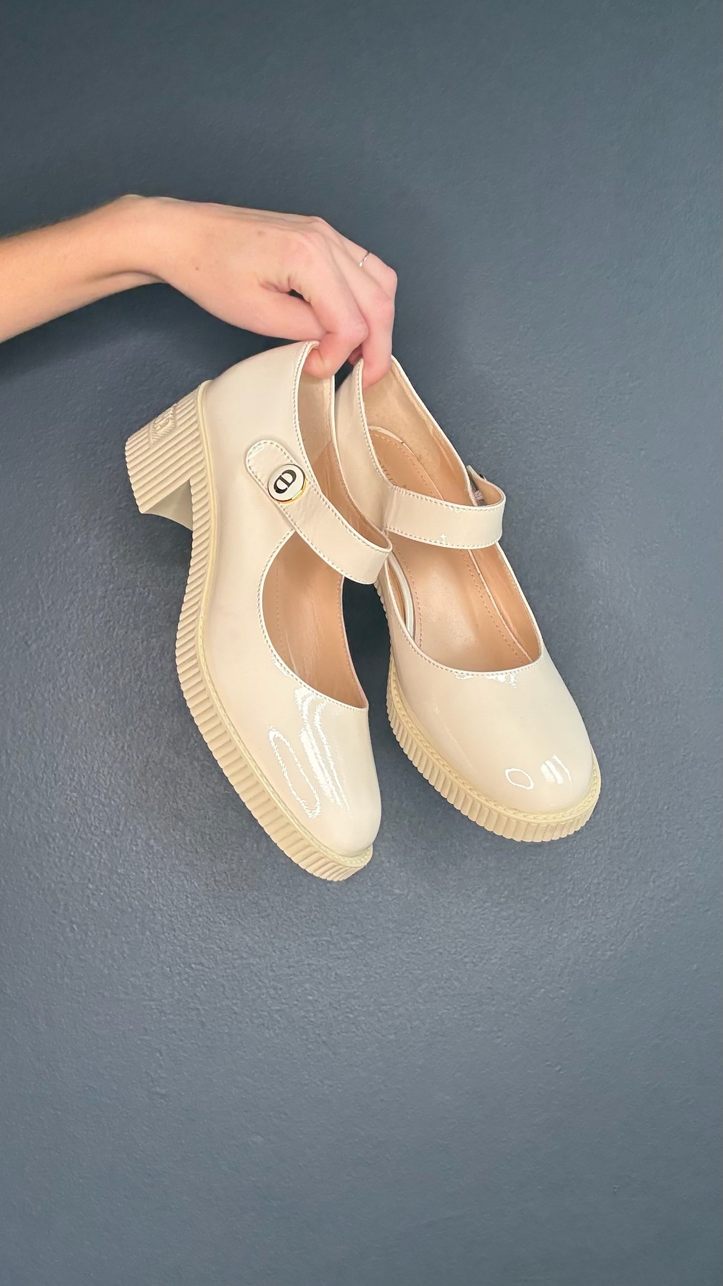 Dior Patent Logo Mary Jane Shoes - 11
