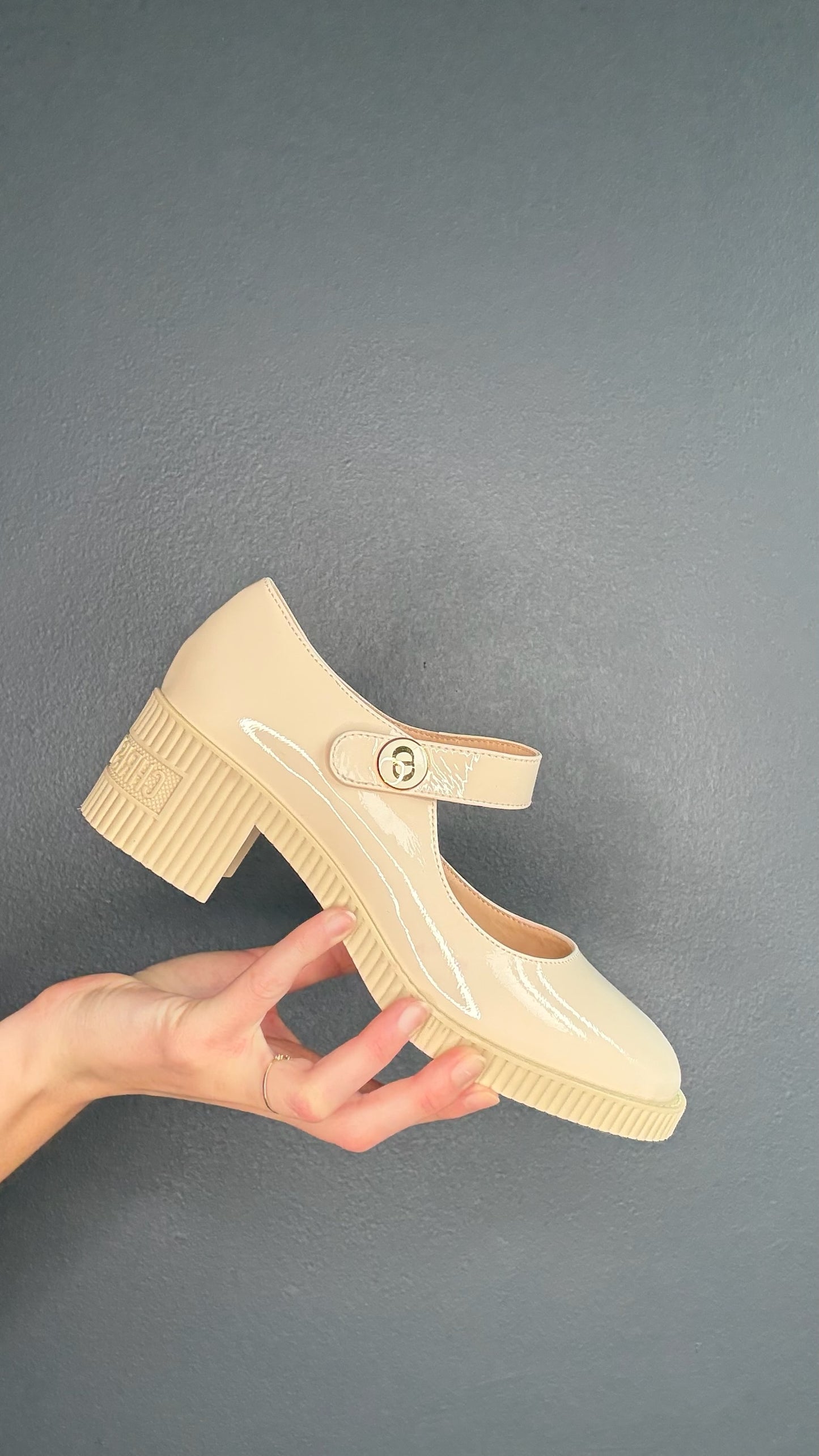 Dior Patent Logo Mary Jane Shoes - 11