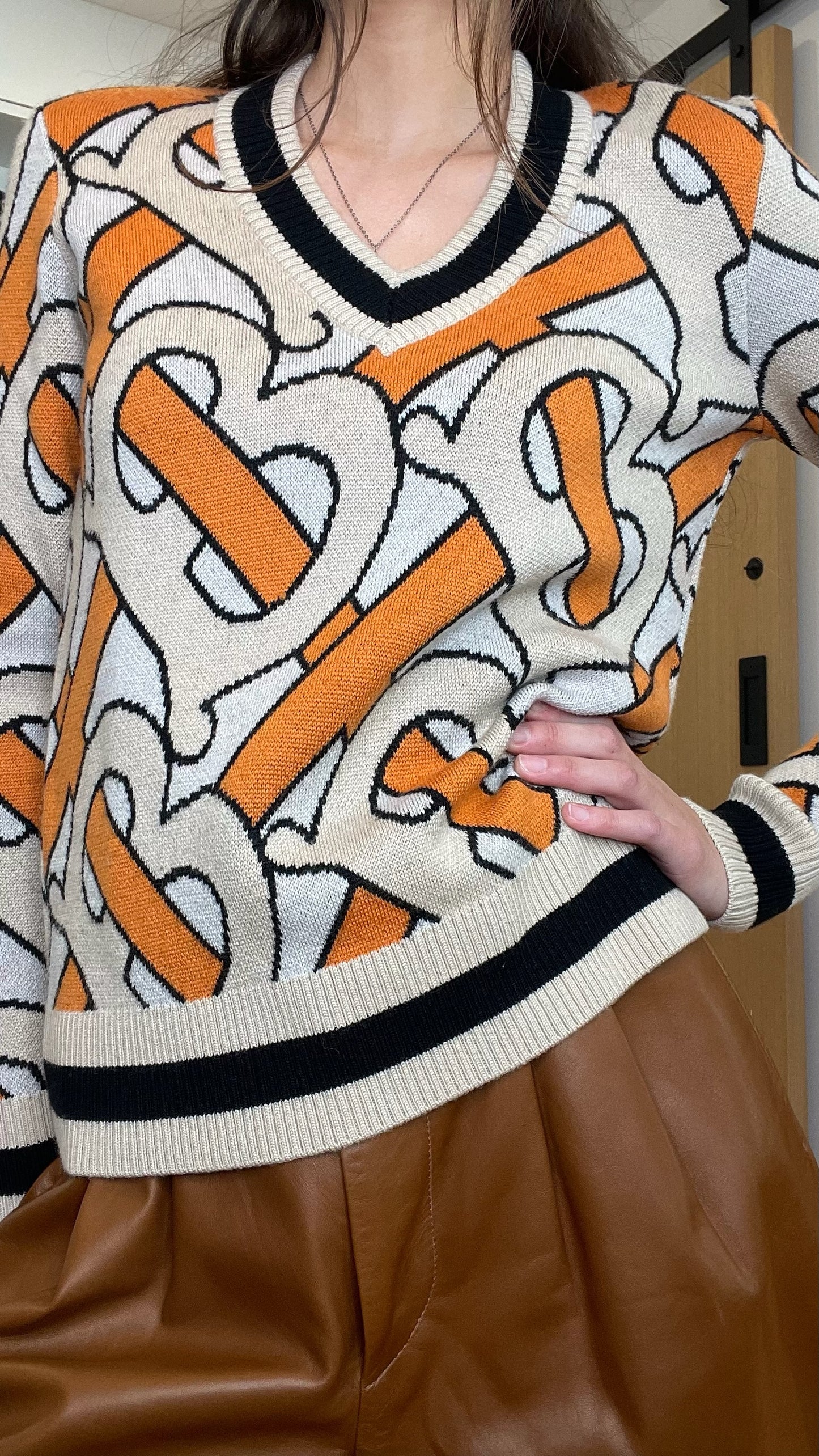 Logo Sweater - S/M