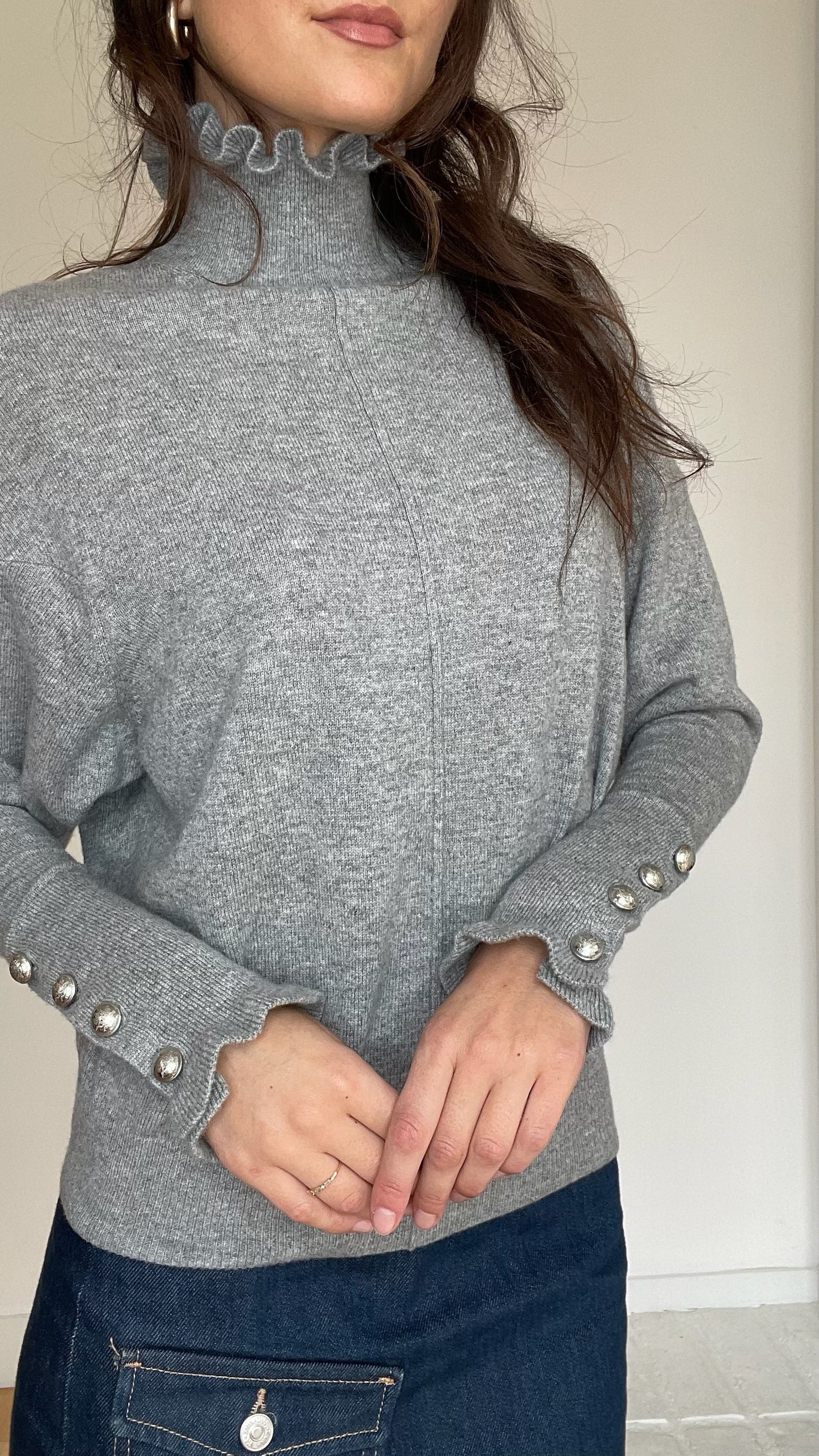 Grey Ruffled Top - XS