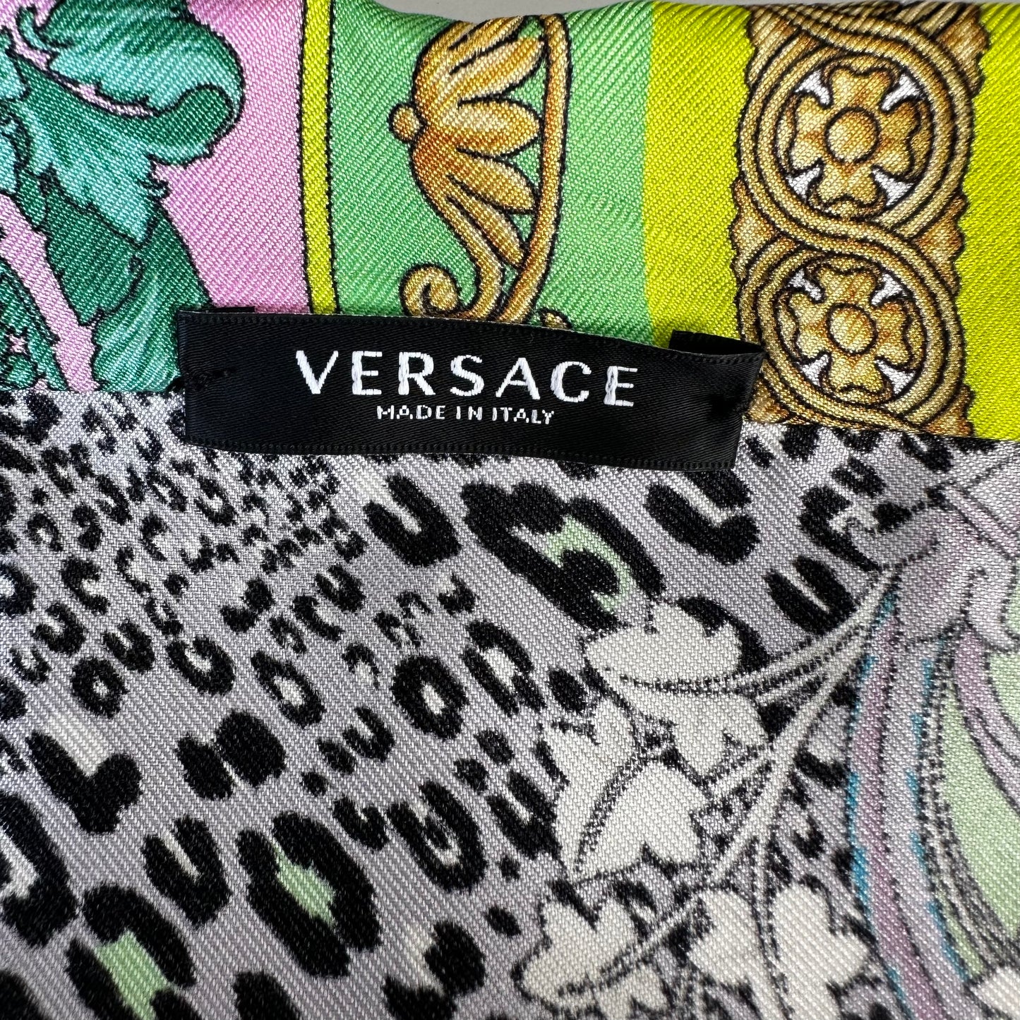 Printed Silk Shirt - M