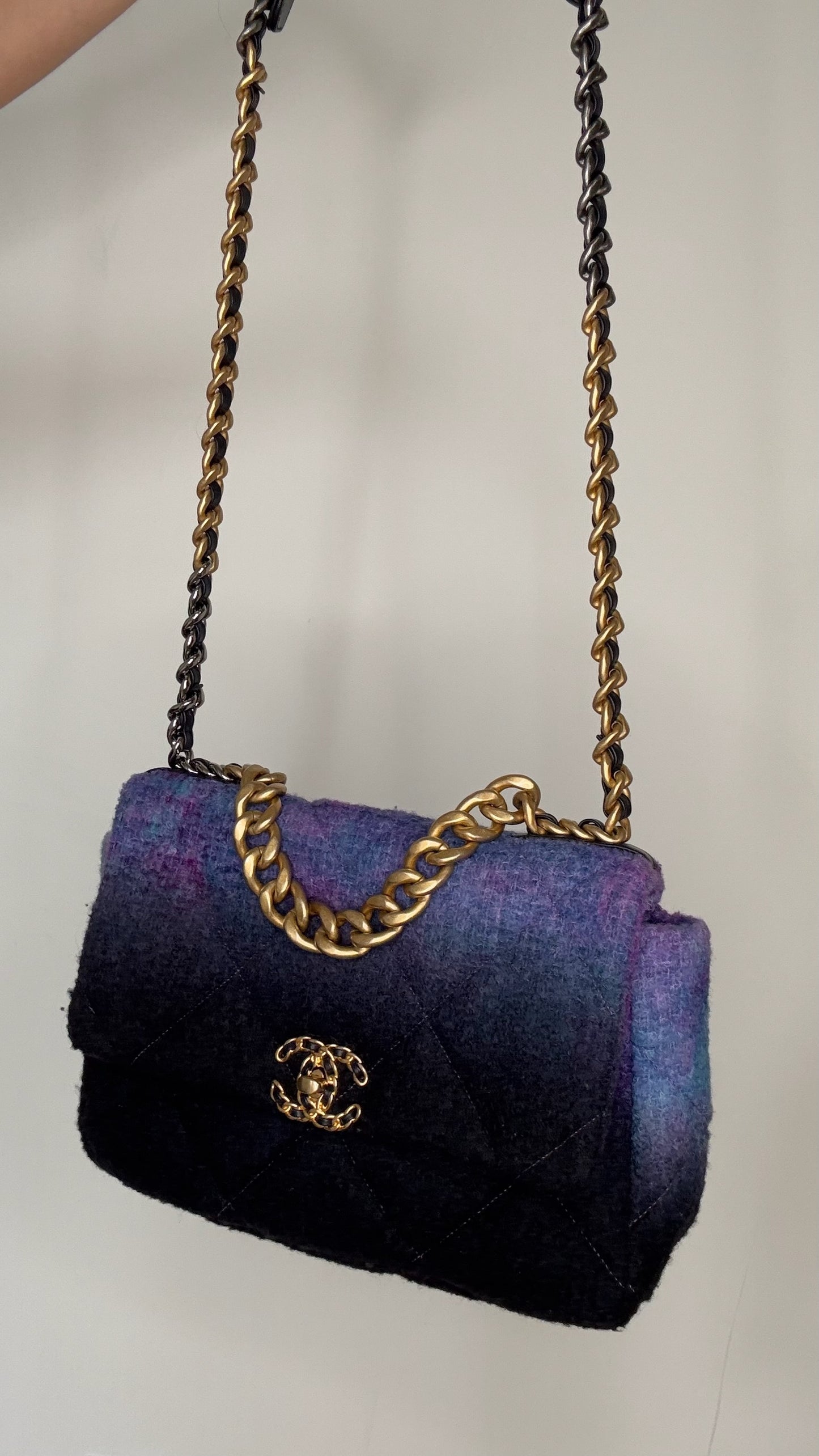 Ombre Tweed 19 Bag