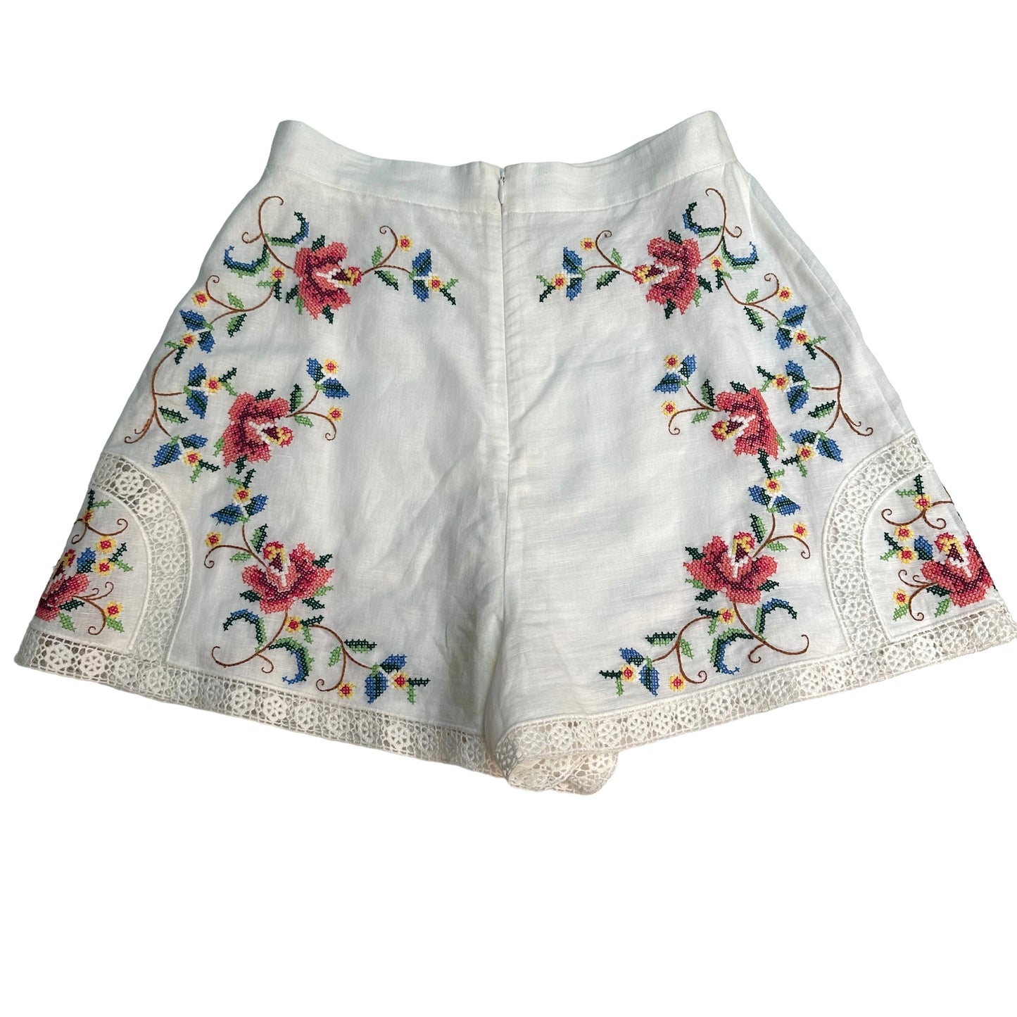 White Top & Shorts Set - 1