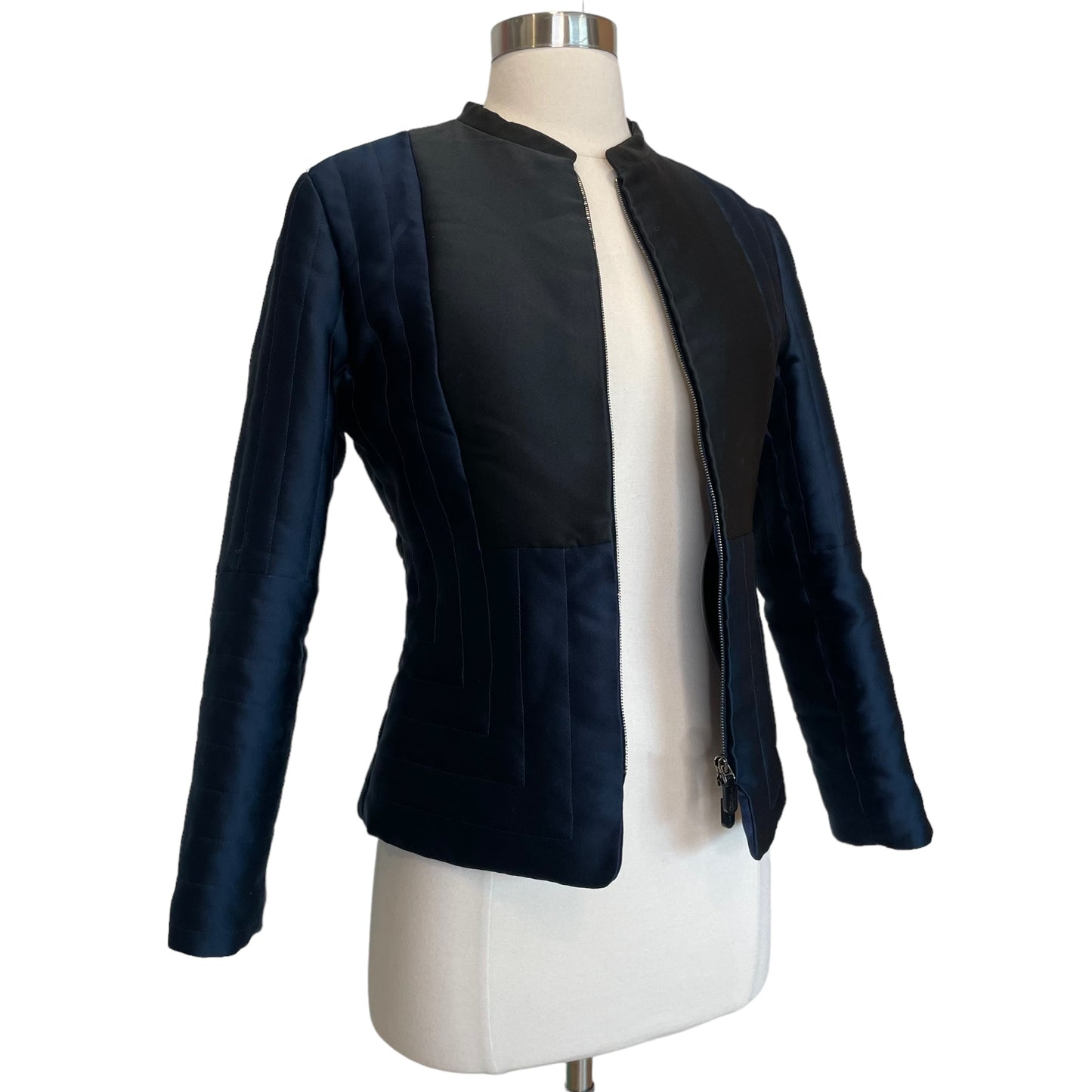 Black and Navy Quilted Jacket - S