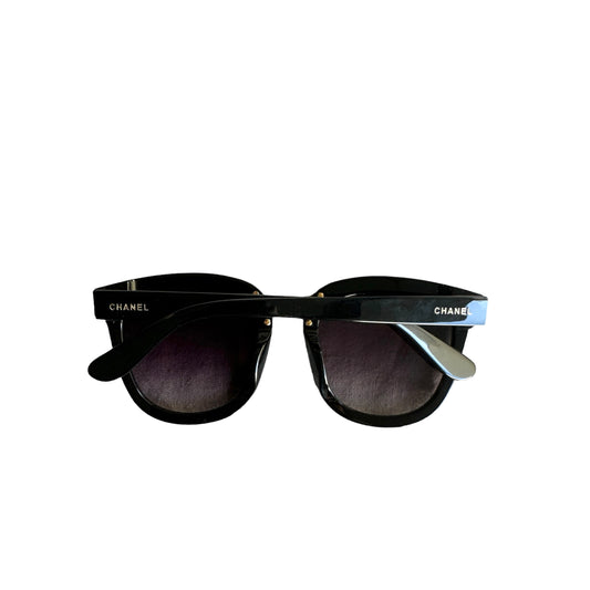 Oversized Black Sunglasses