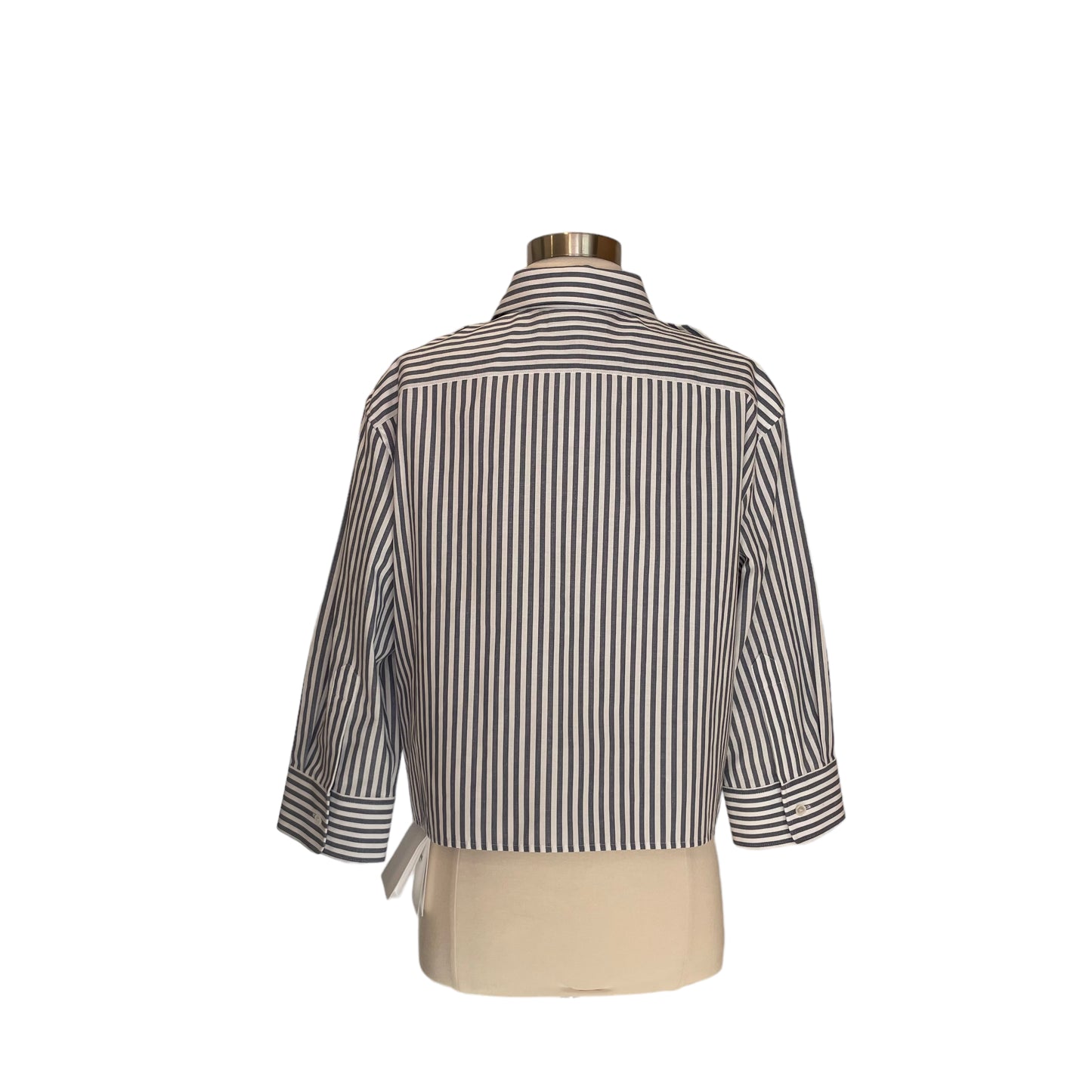 2023 Cropped Shirt - M