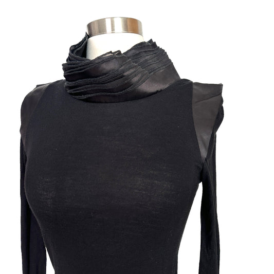 Black Top w/ Silk - S
