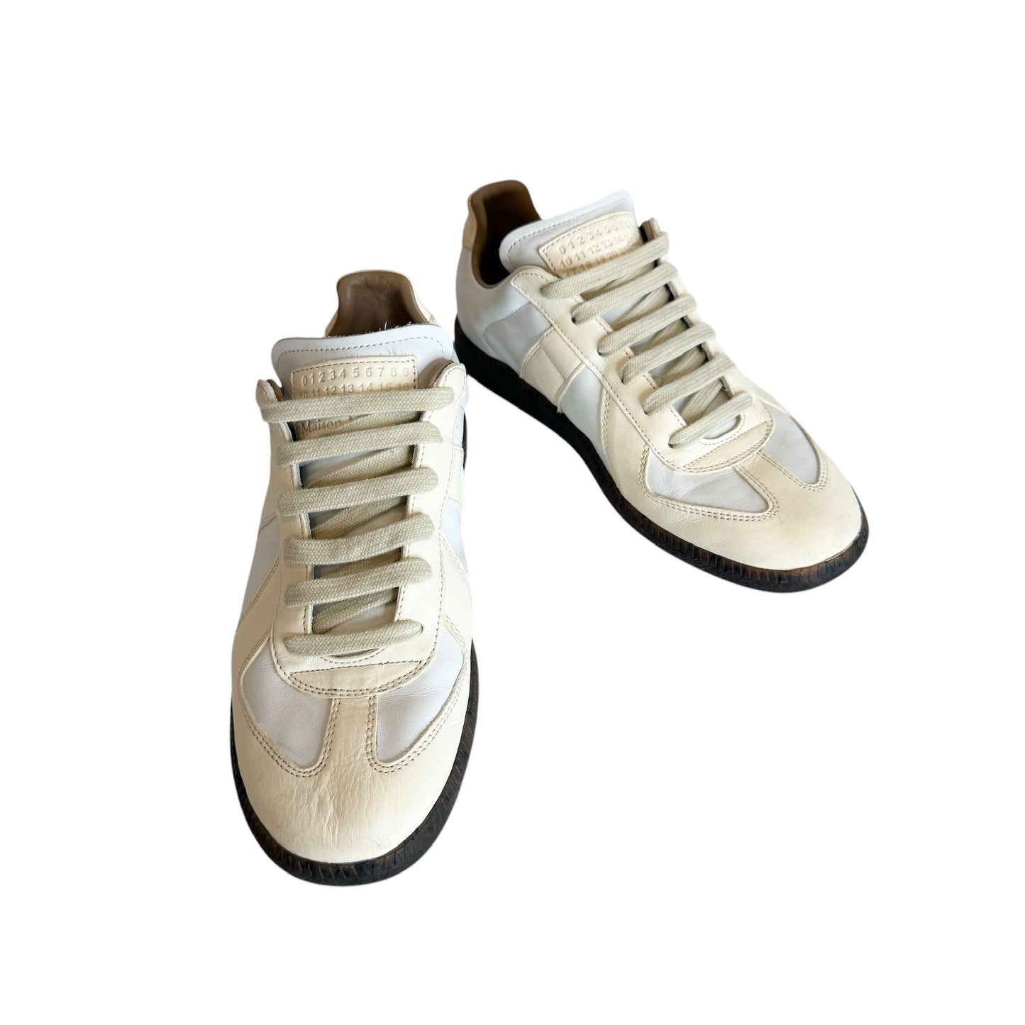 Cream Leather Sneakers - 9