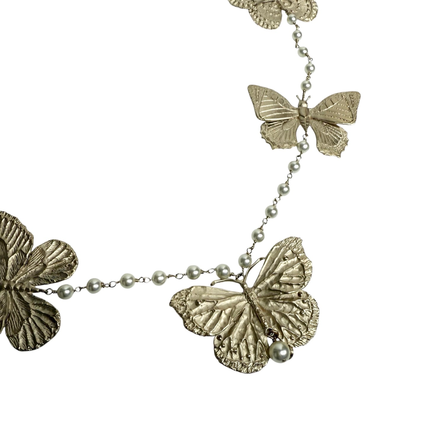 Butterfly & Faux Pearl Necklace