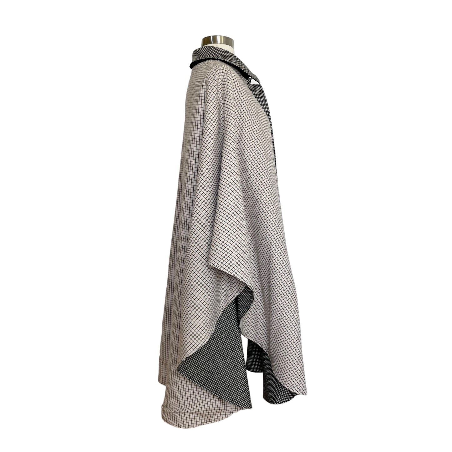Houndstooth & Plaid Reversible Cape - 44