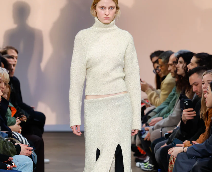 2023 Sequins Sweater - M