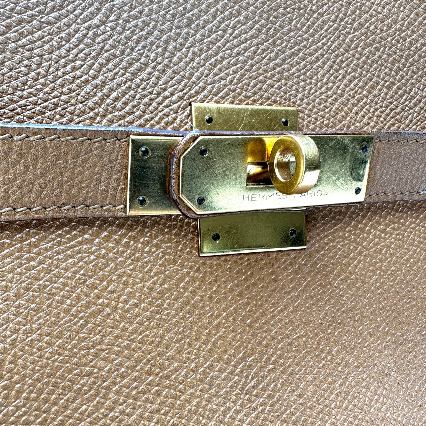 Vintage Kelly Sport Gold Leather Bag