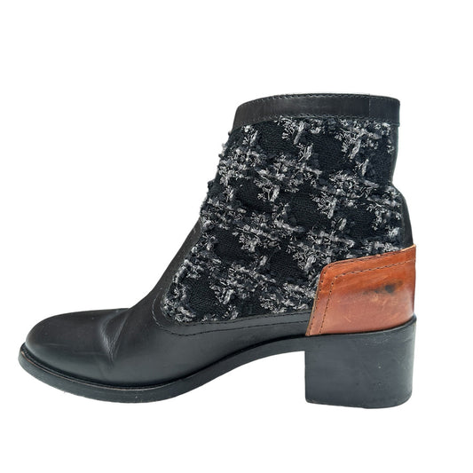 Black & Brown Boots w/Tweed - 8