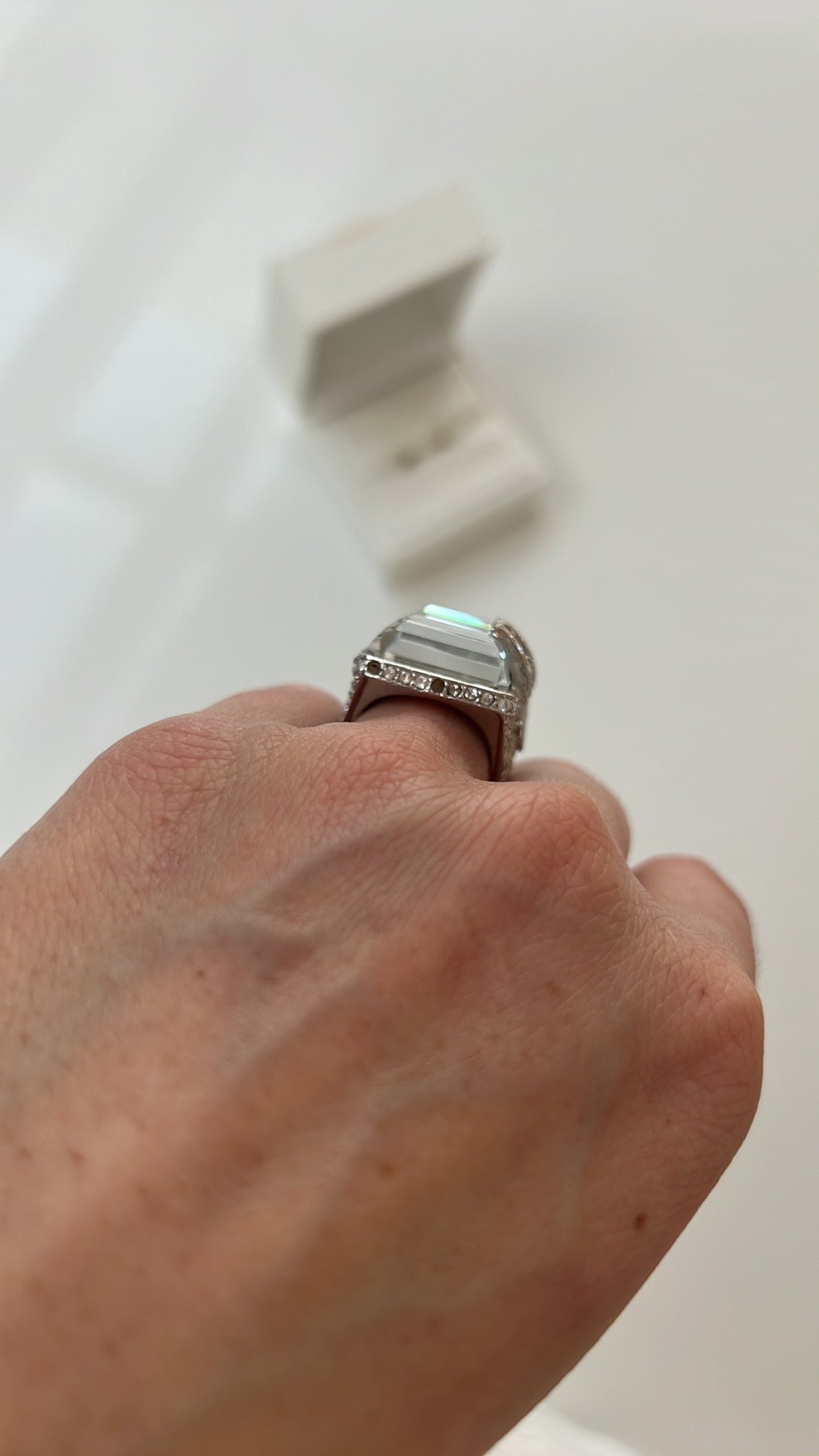 Vintage Crystal Ring - 6