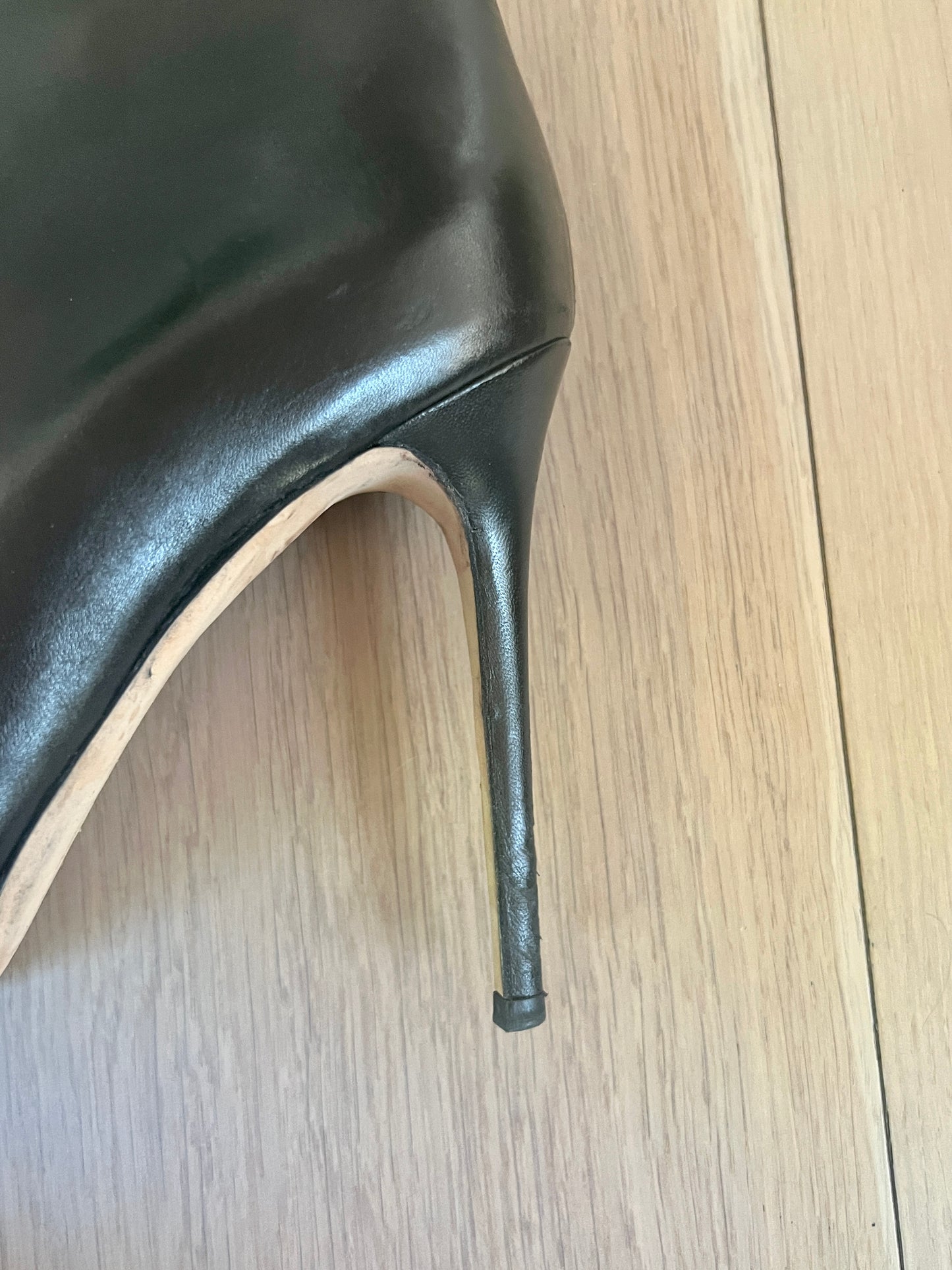 High Heeled Boots - 10