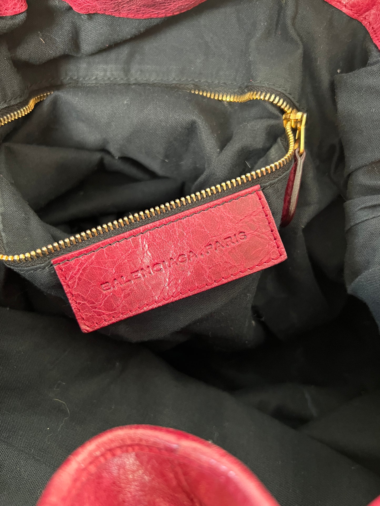 Burgundy Giant City Bucket