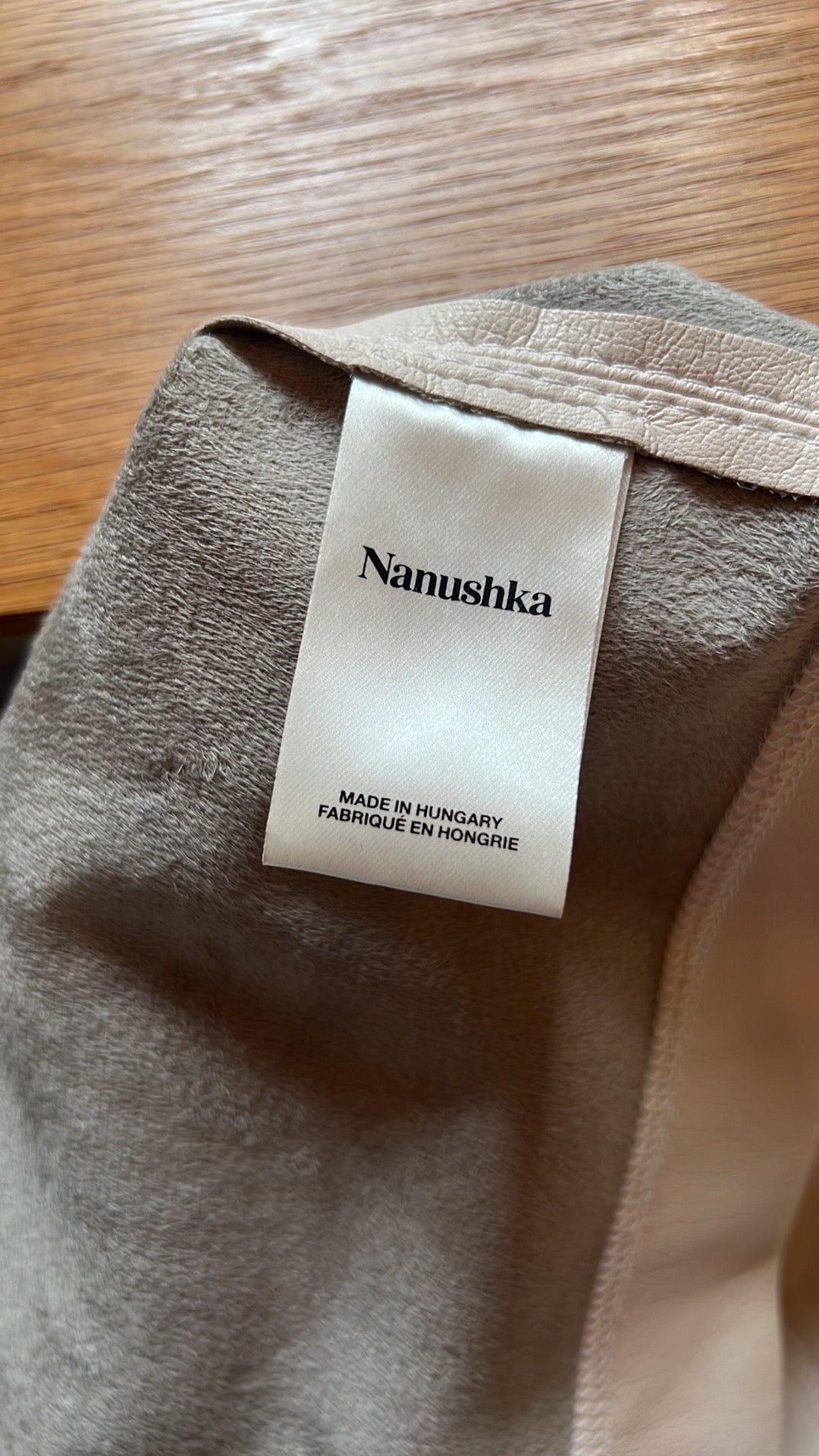 Vegan Leather Cream Cropped Top - M