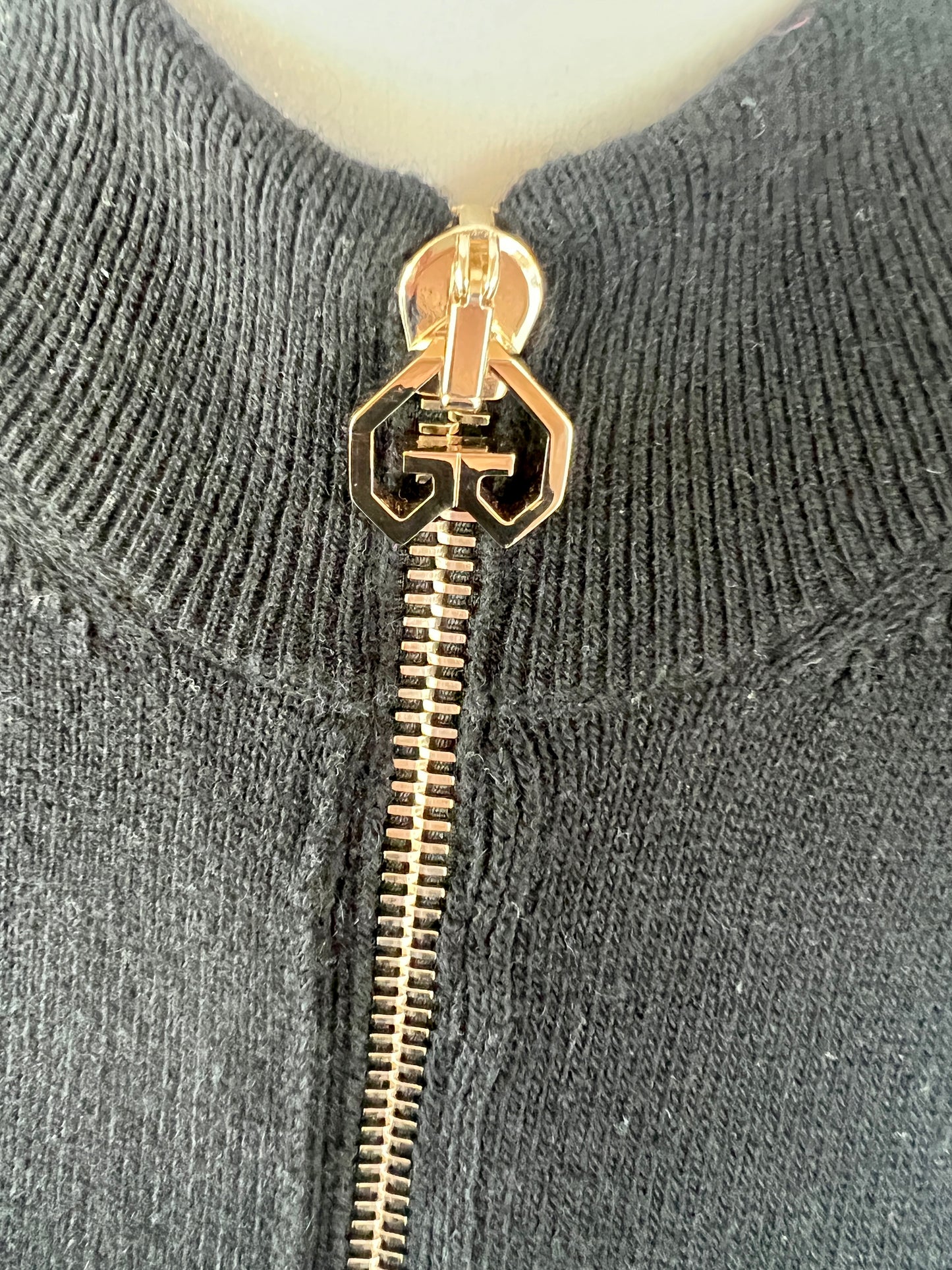 Logo Zipper Cardigan Cape - XS