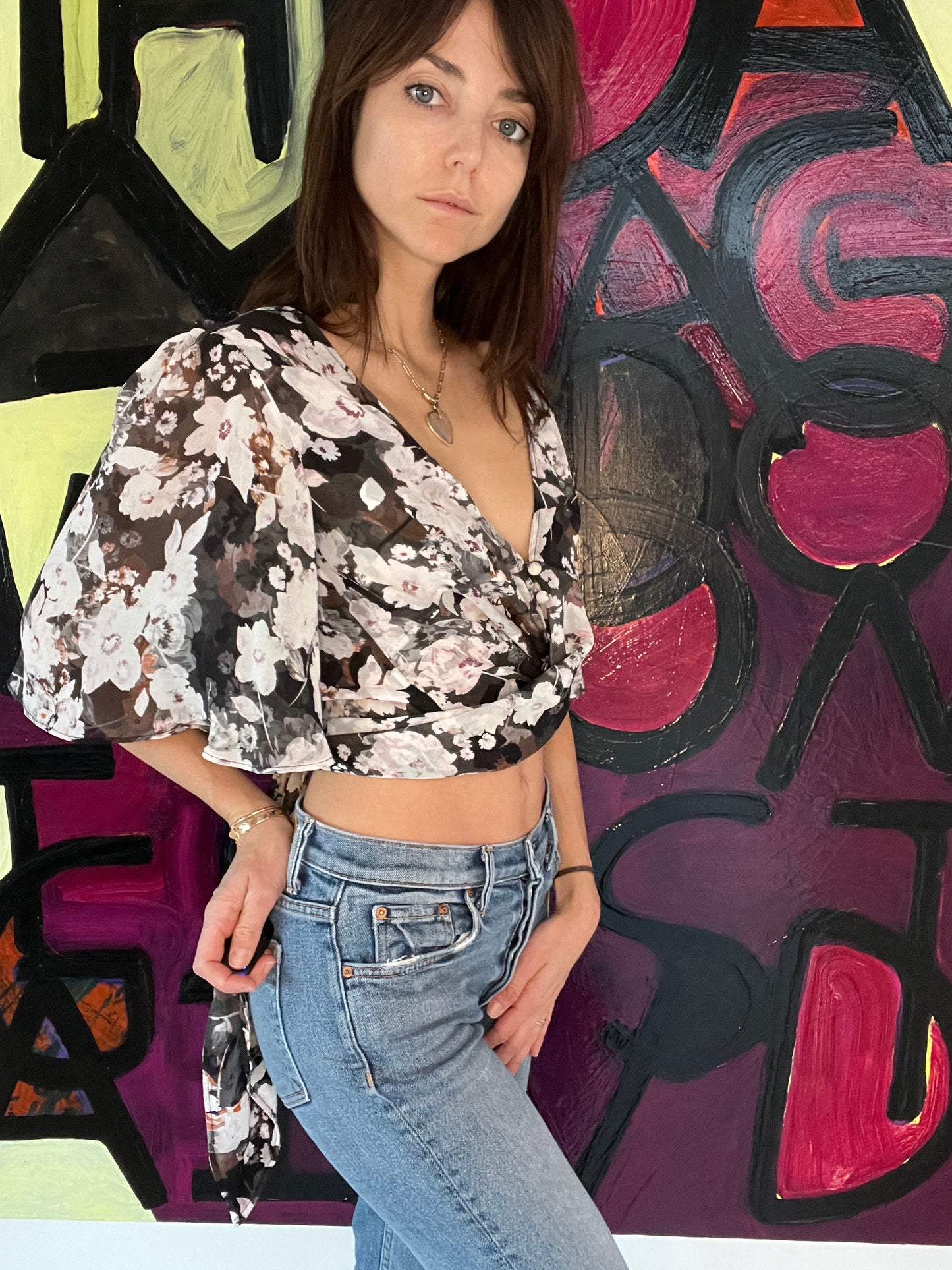 Silk Cropped Flowery Top - M