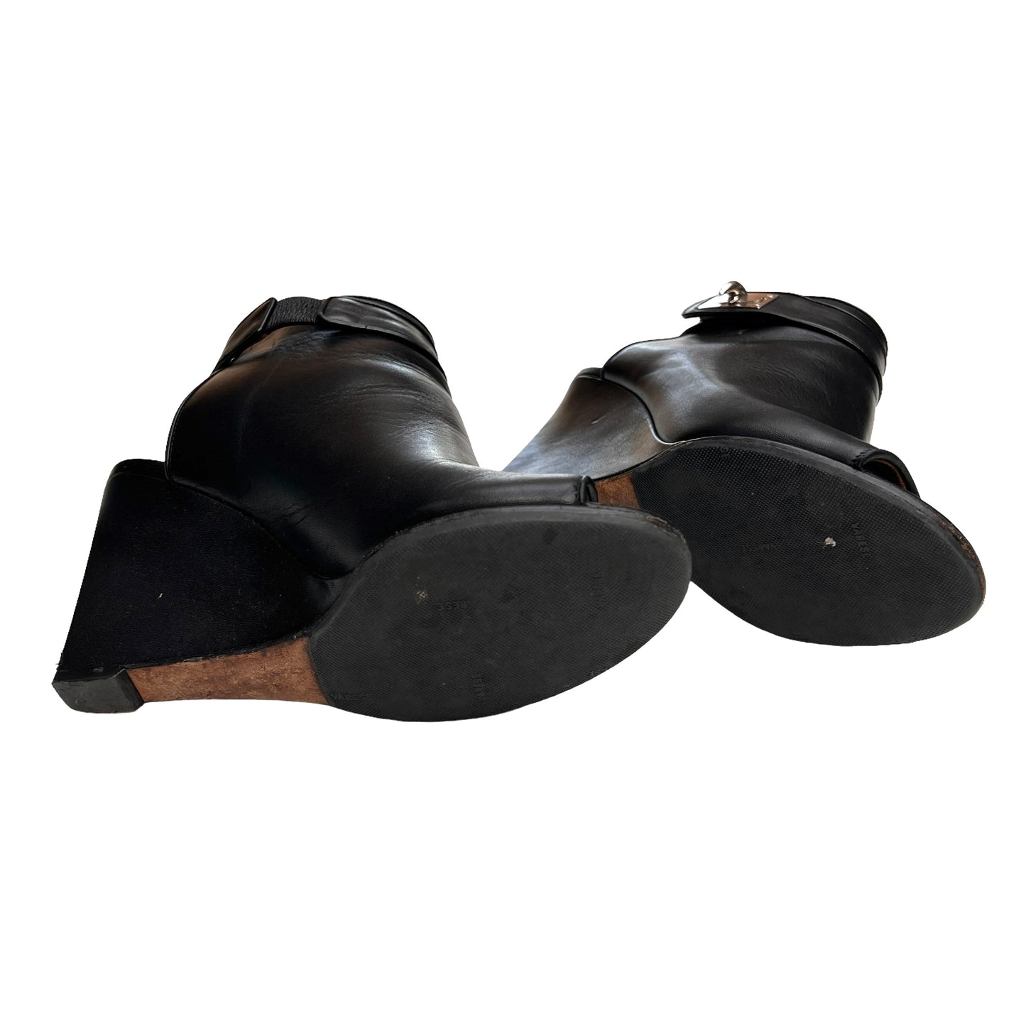 Black Shark Tooth Booties - 6.5