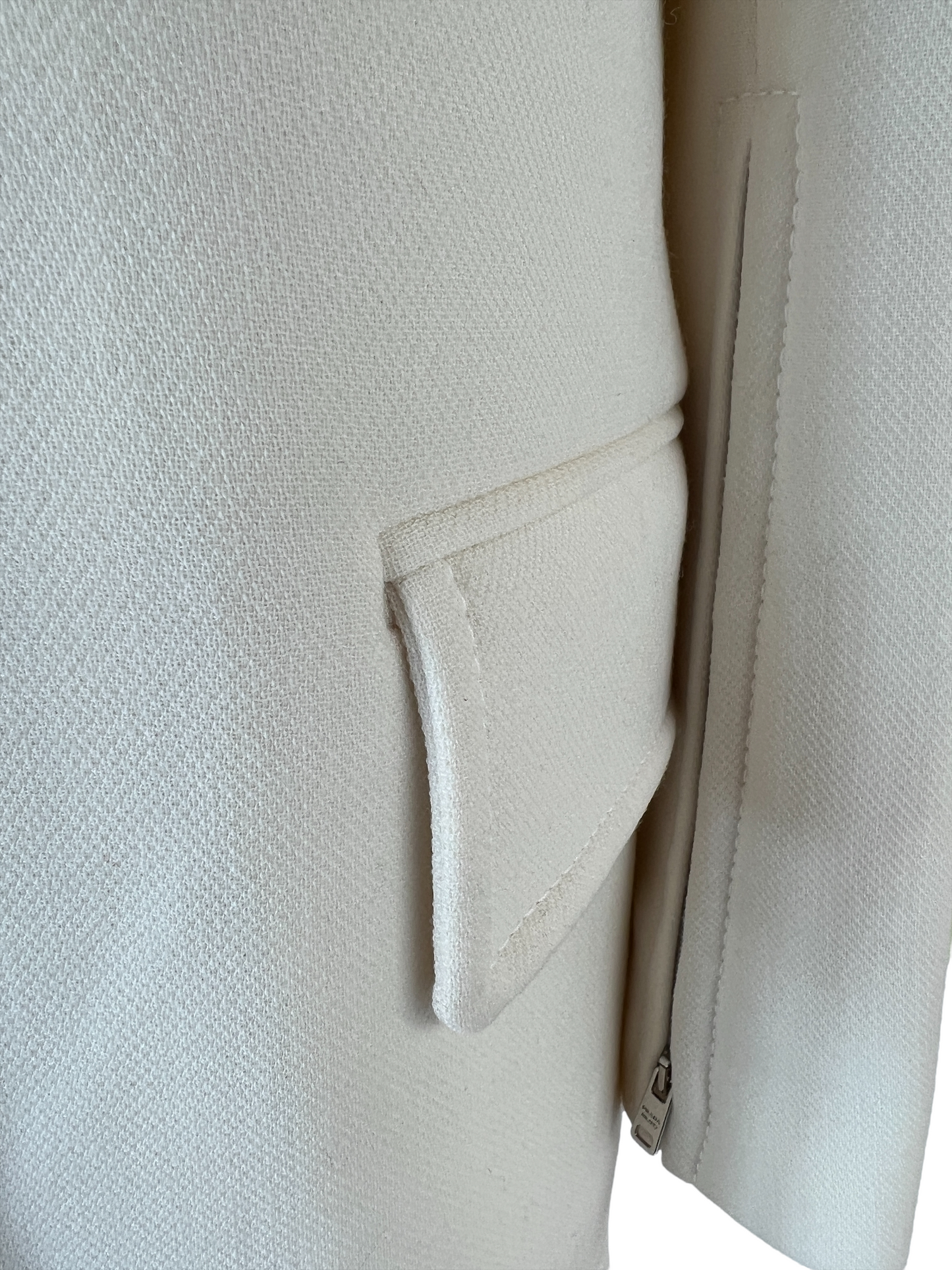 White Wool Jacket and Skirt Set - S