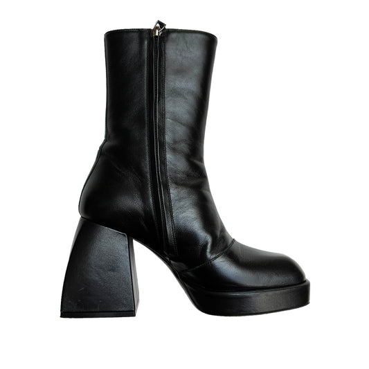 Black Platform Chunky Boots - 8
