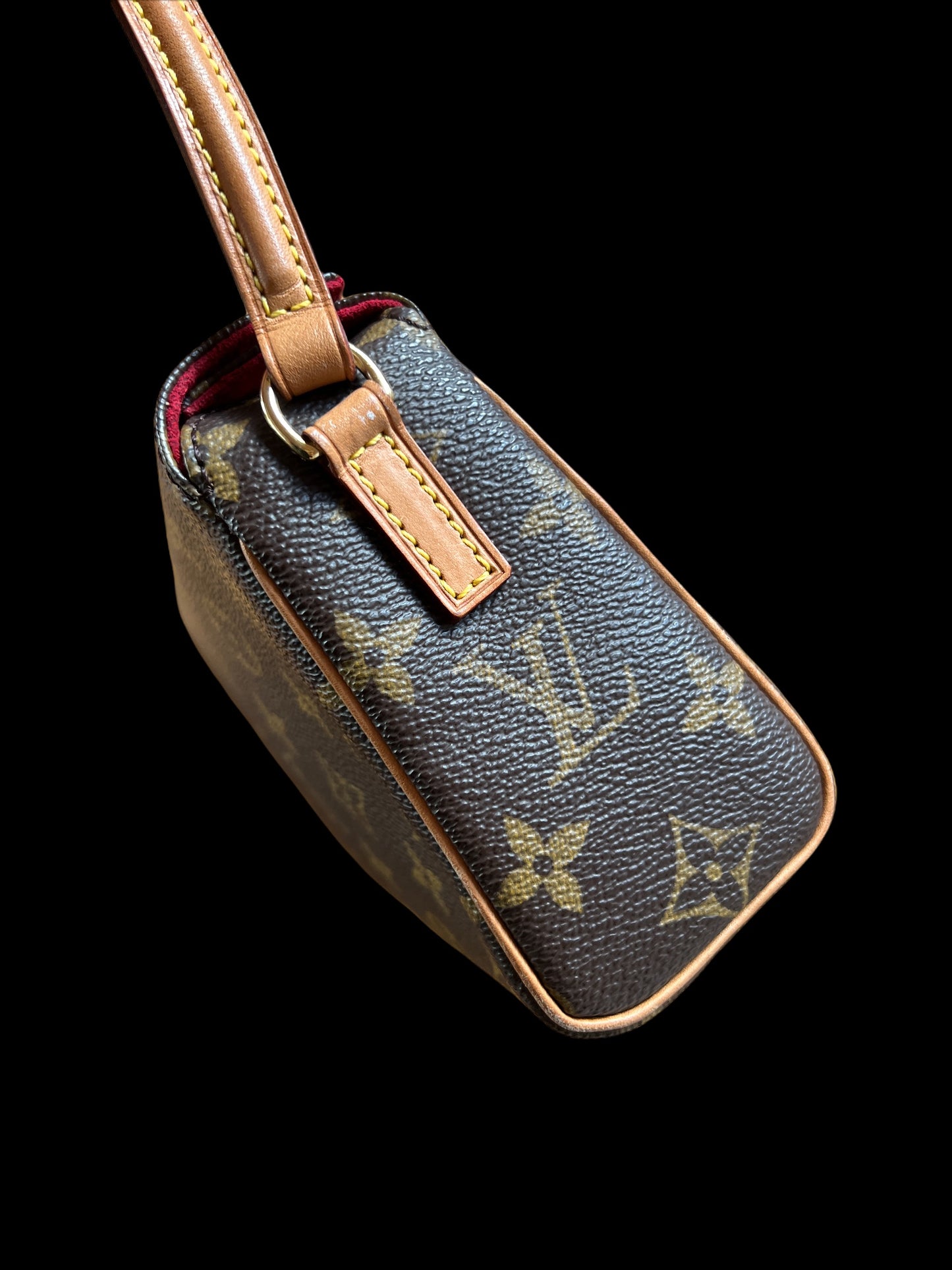 Vintage Louis Vuitton Monogram Pochette