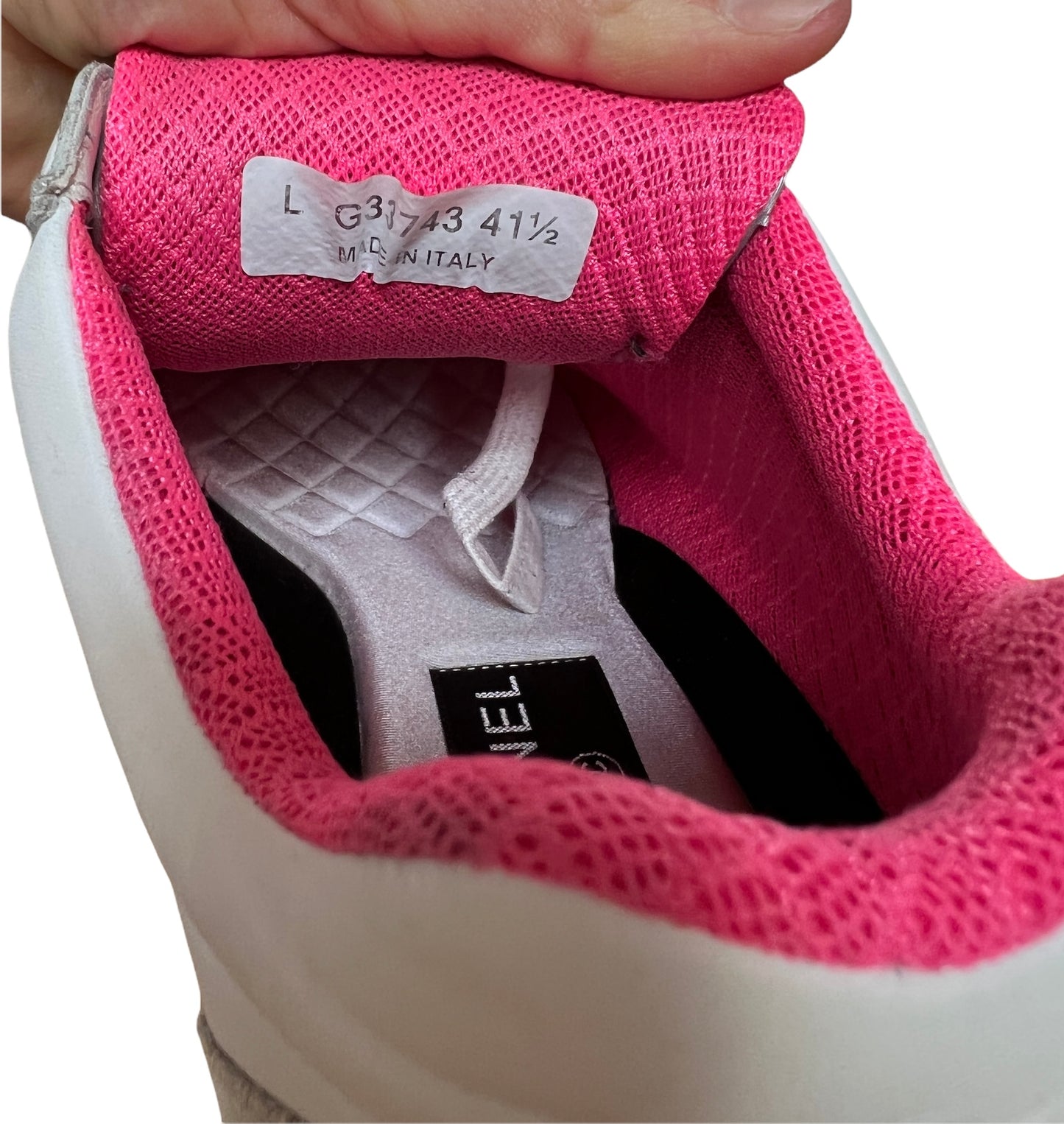 Interlocking CC Logo Sneakers - 10.5