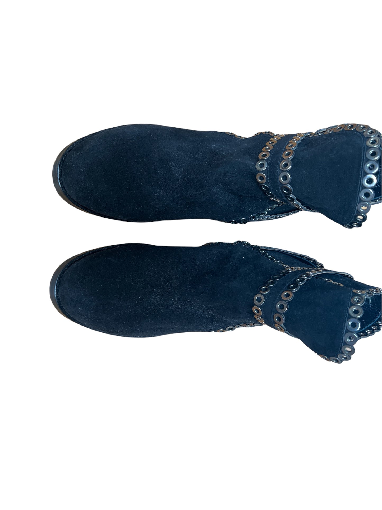 Eyelet Low Boots - 10