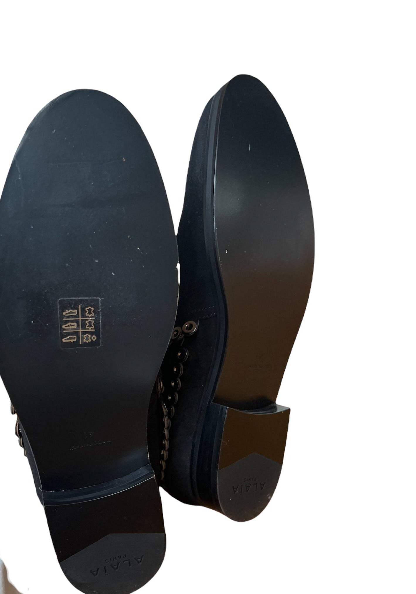 Eyelet Low Boots - 10