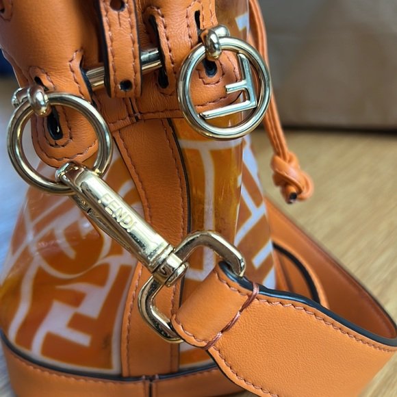 Mini Mon Trésor Bucket Bag