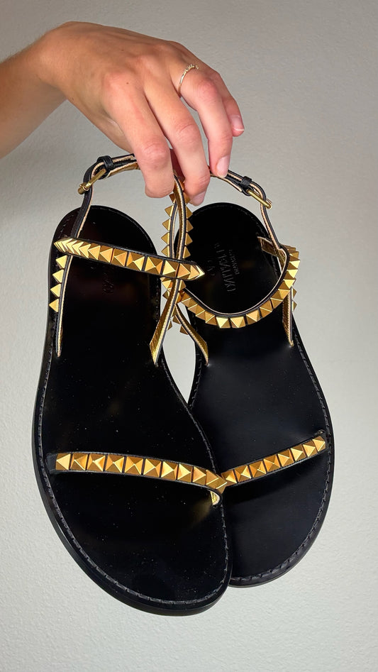 Black and Gold Rockstud Sandals - 8