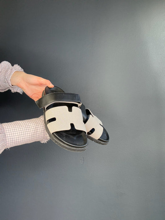 Chypre Beige and Black Sandals -