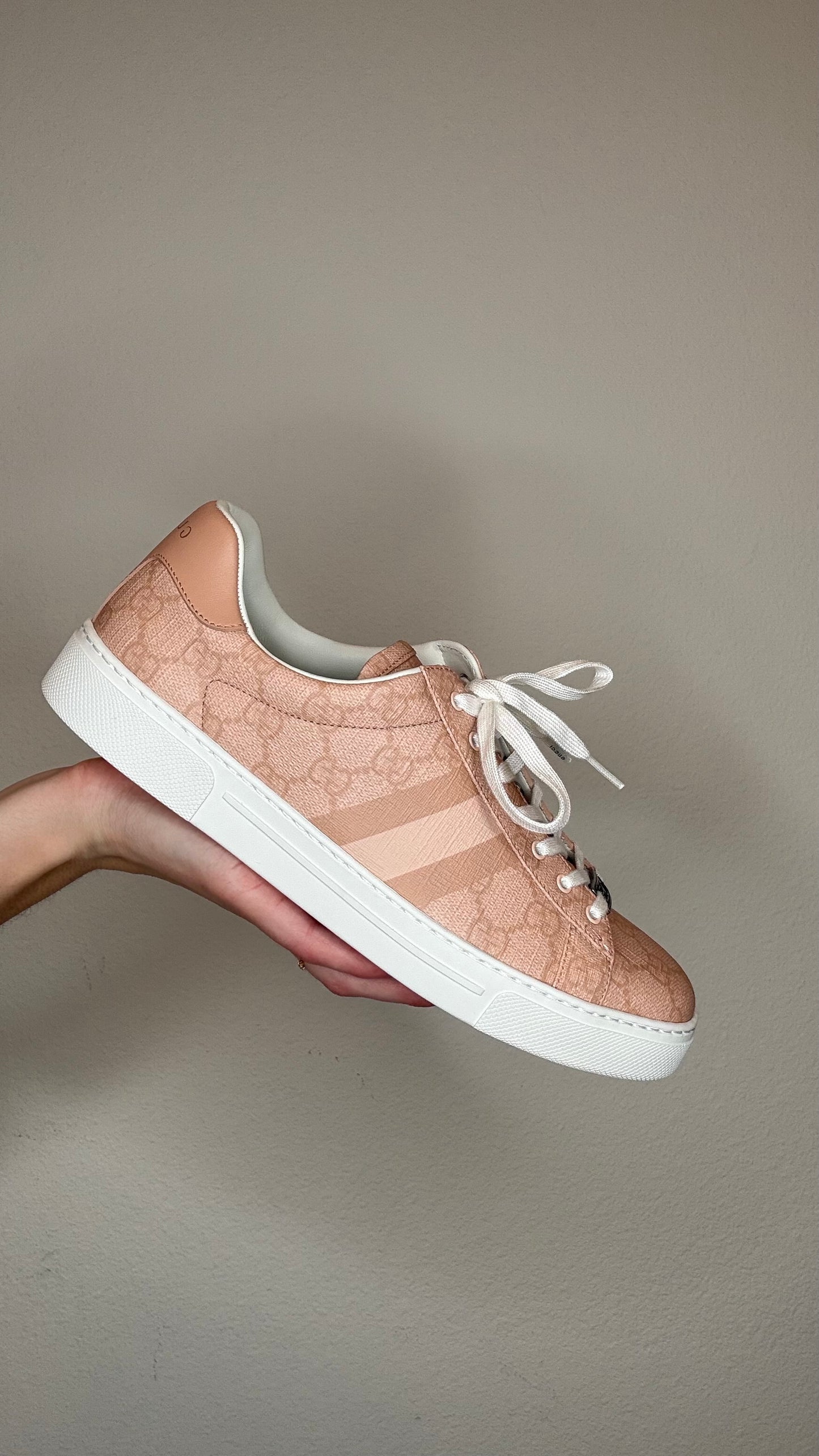 Gucci Pink Monogram Sneakers - 39