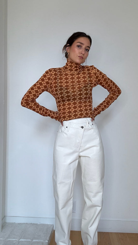 Logo Top - S