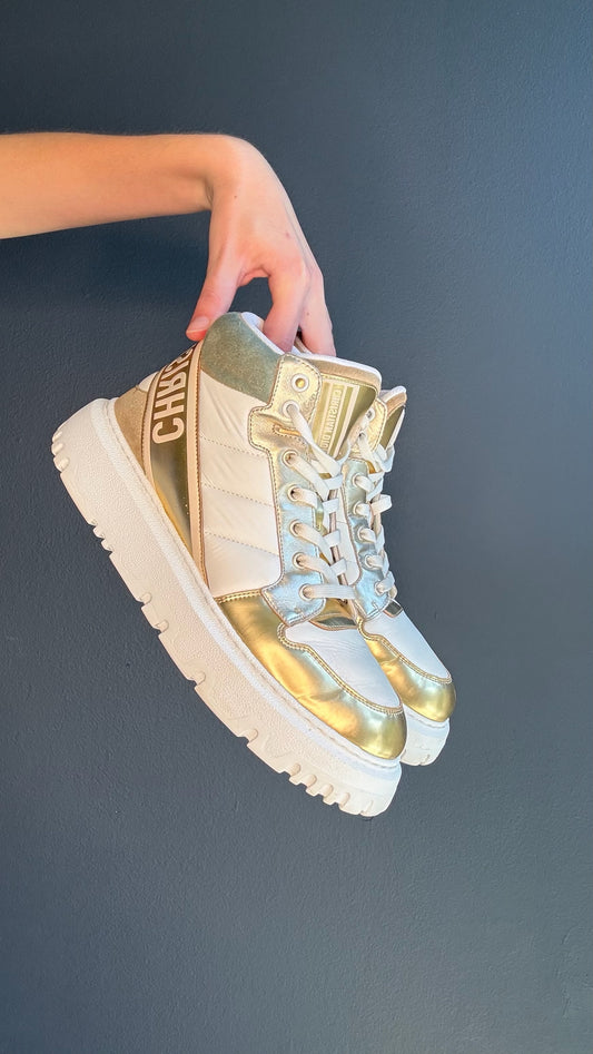 Christian Dior Gold High Top Sneakers - 40