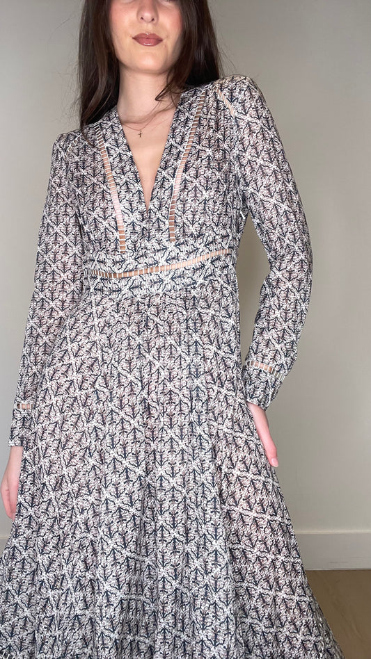 V-Neck Long Sleeve Printed Dress - 1