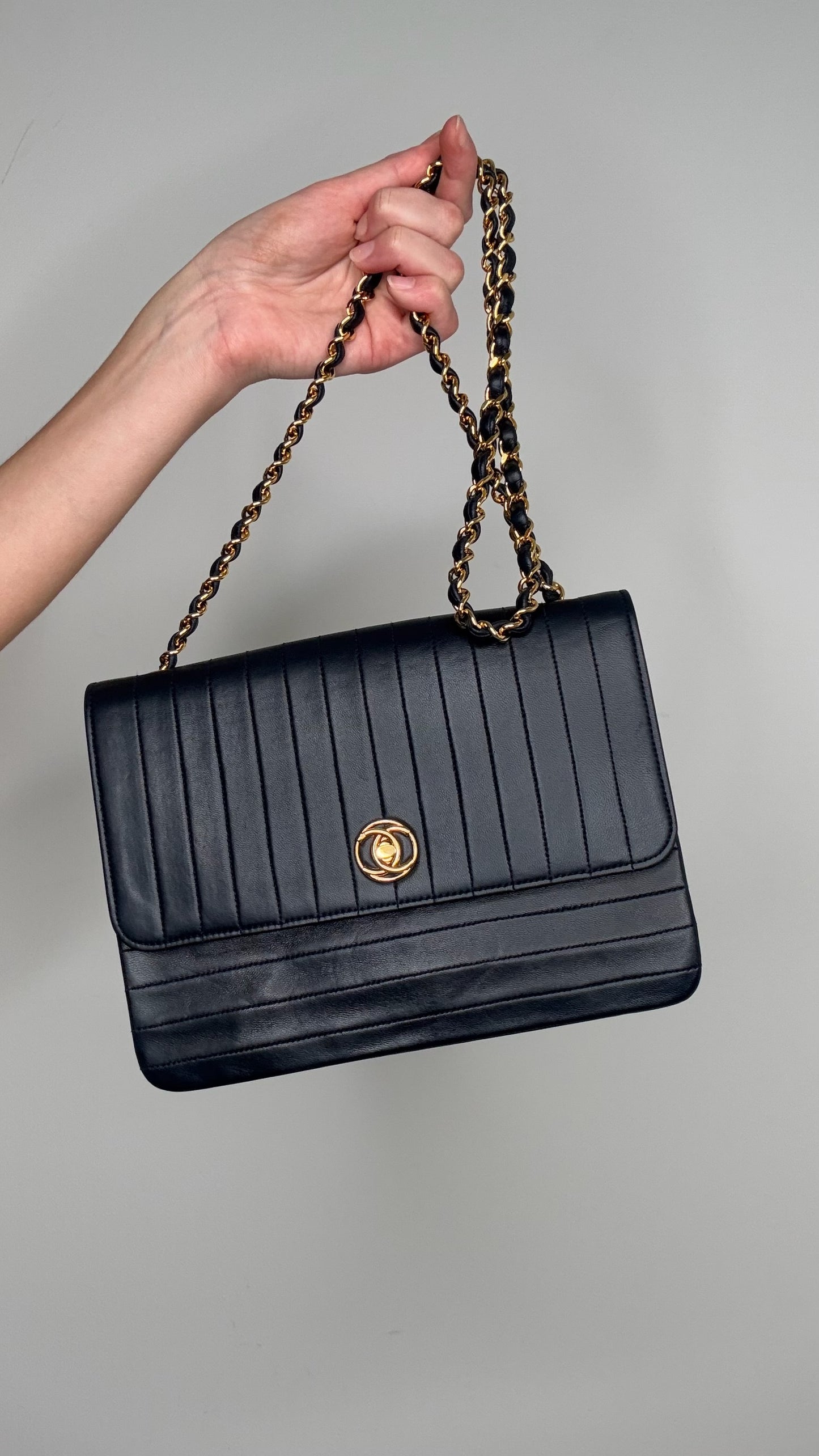 Chanel Vintage Vertical Flap