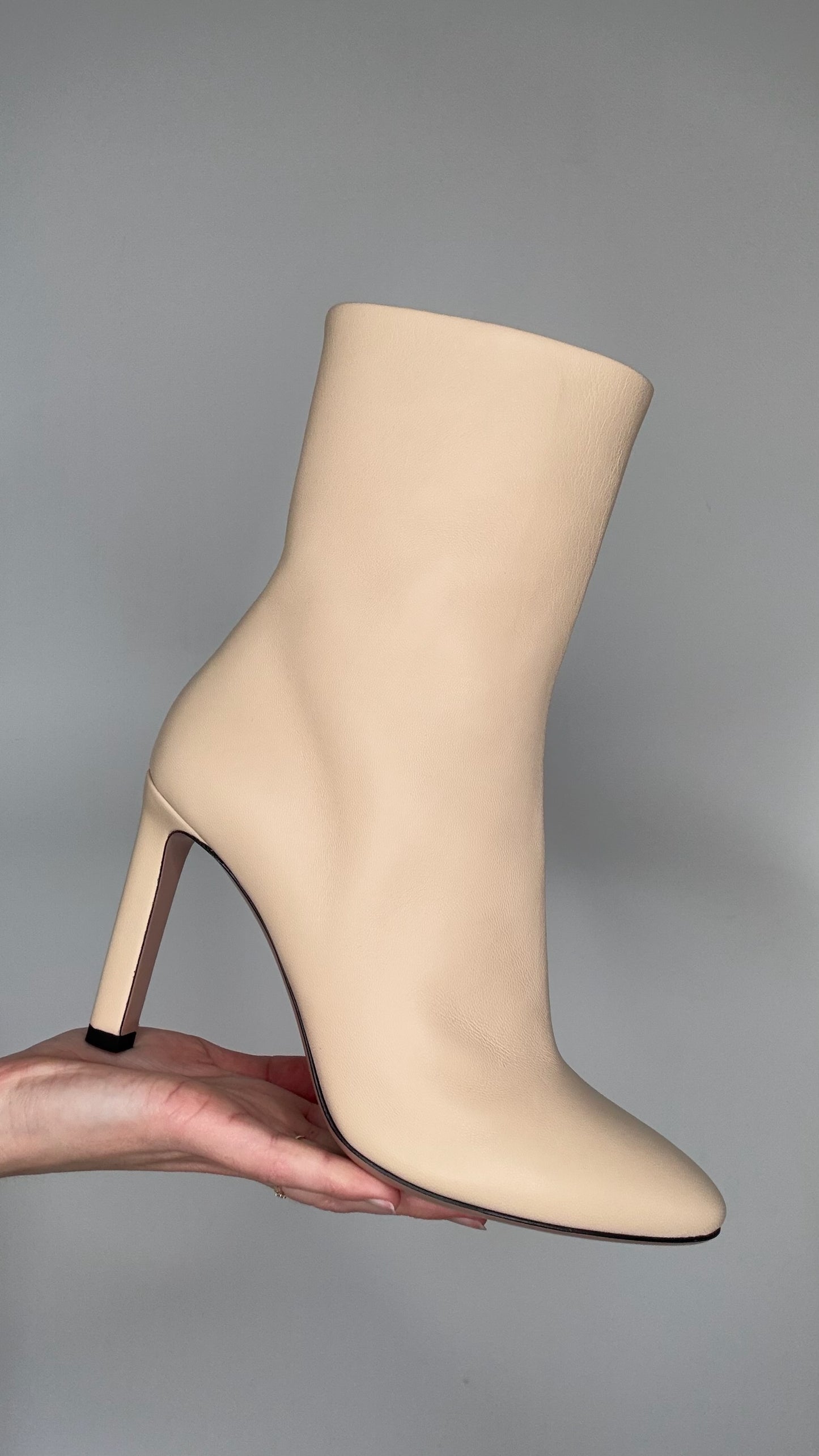 Cream Leather Heeled Boots - 7.5