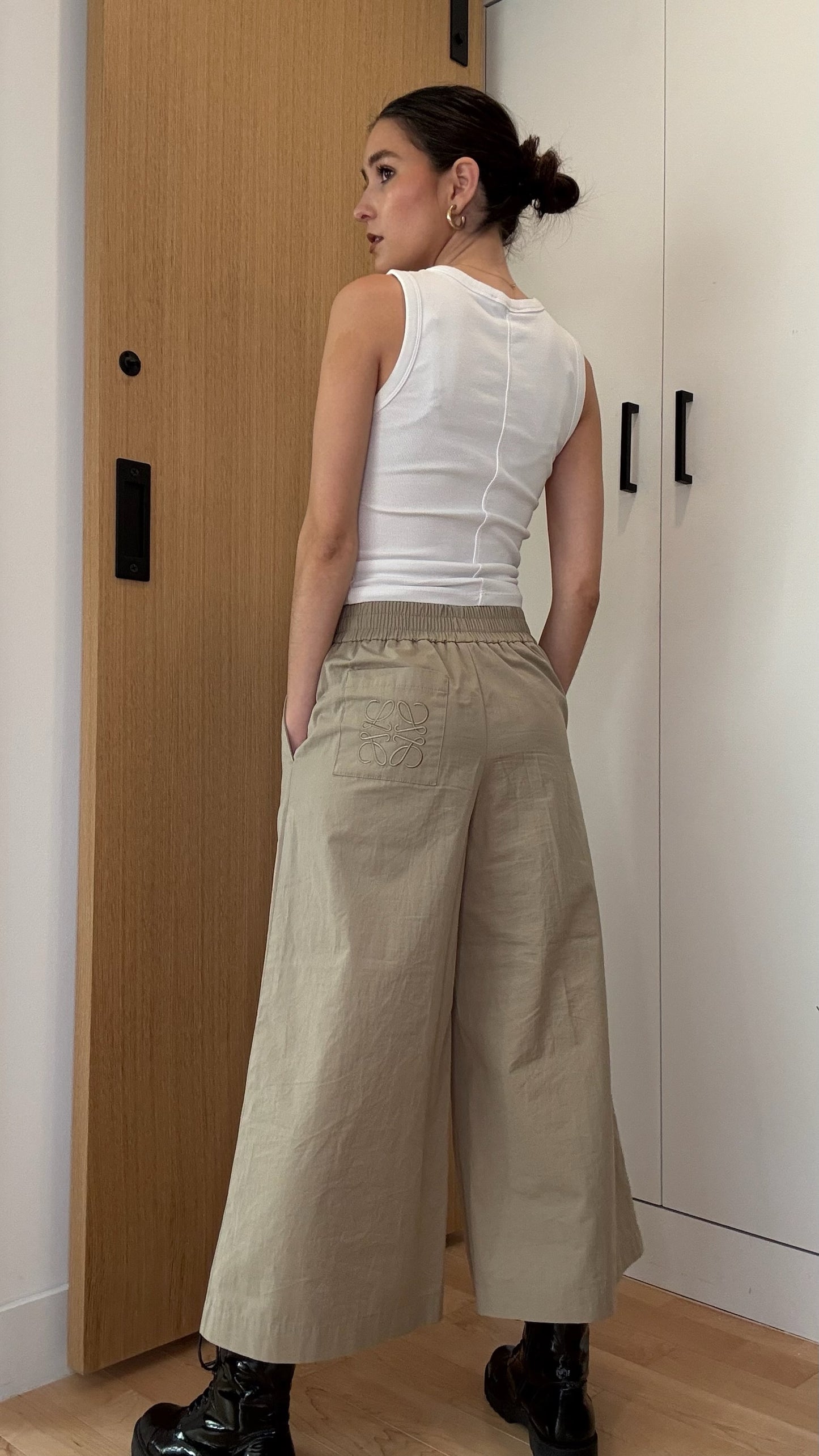 Beige Anagram Pants - S