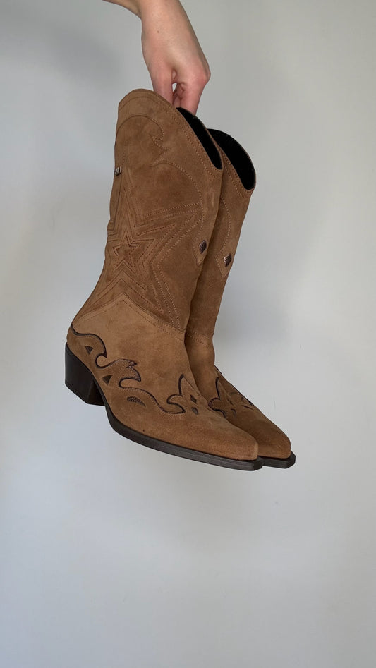 Brown Suede Boots - 7