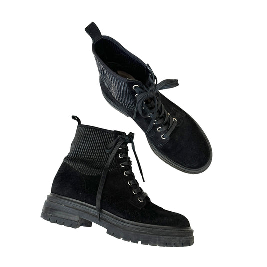 Black Leather & Suede Boots - 8.5
