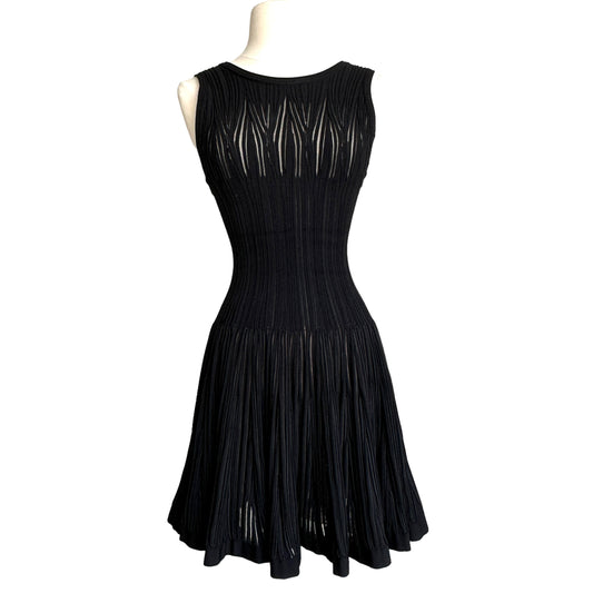 Black Dress - S